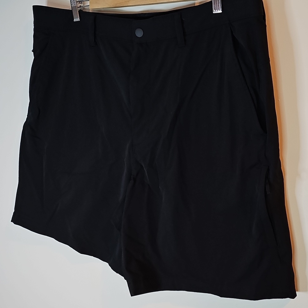American Eagle Outfitters Black 38" Men's Shorts - Picture 2 of 8
